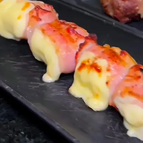 Queijo coalho com bacon